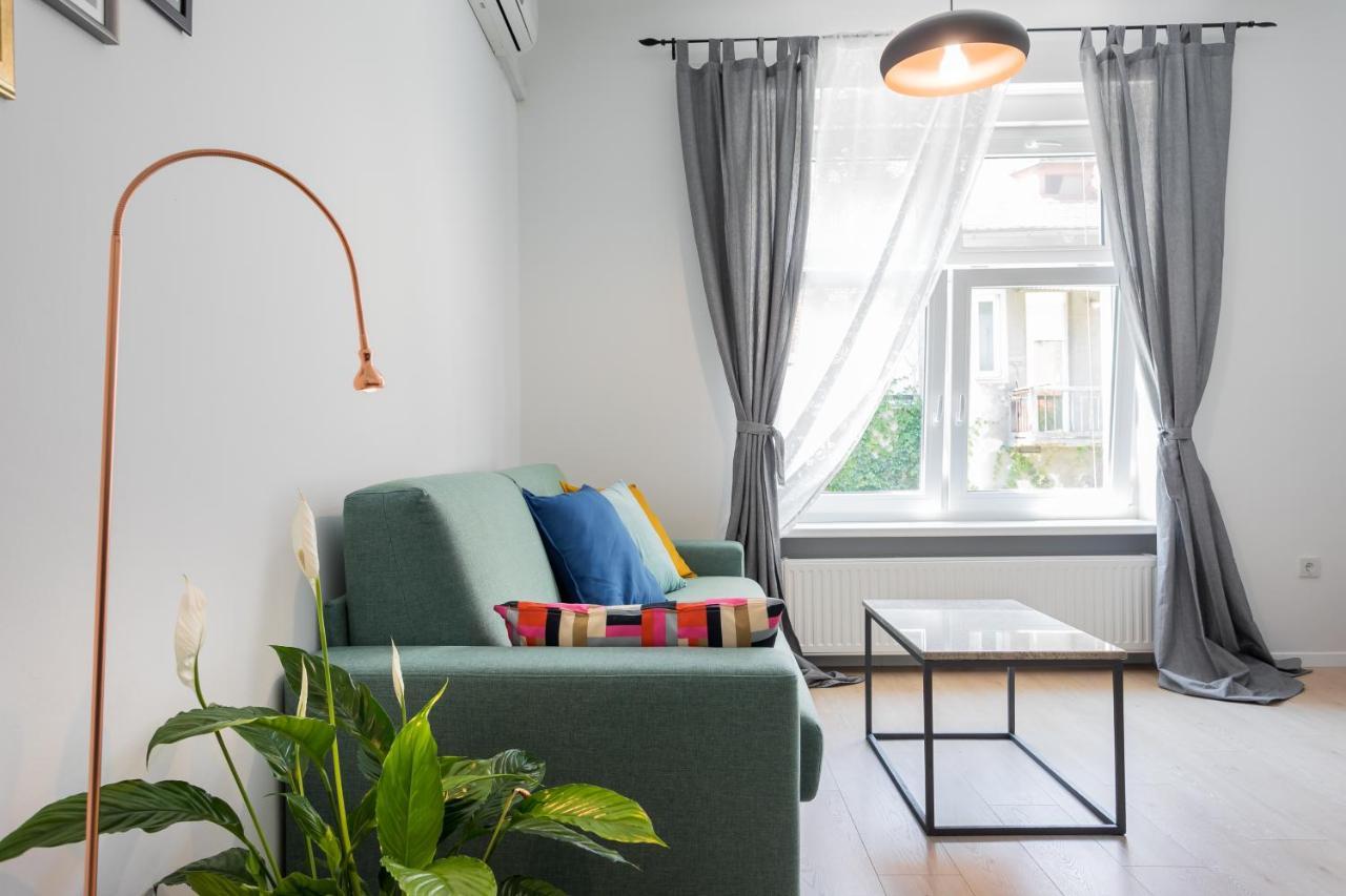 Go2Zagreb Chick Apartment Private Parking Available Extérieur photo