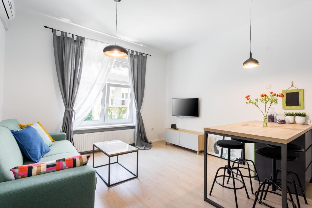 Go2Zagreb Chick Apartment Private Parking Available Extérieur photo